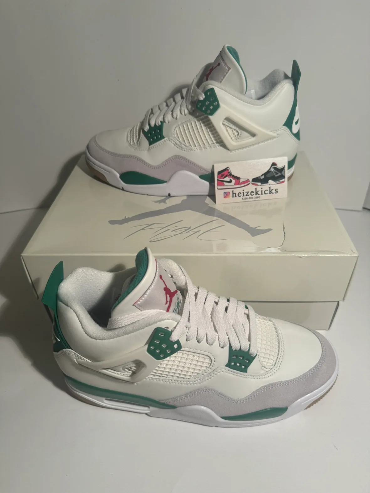 Jordan 4 SB Pine Green size 9 image indicator(2)