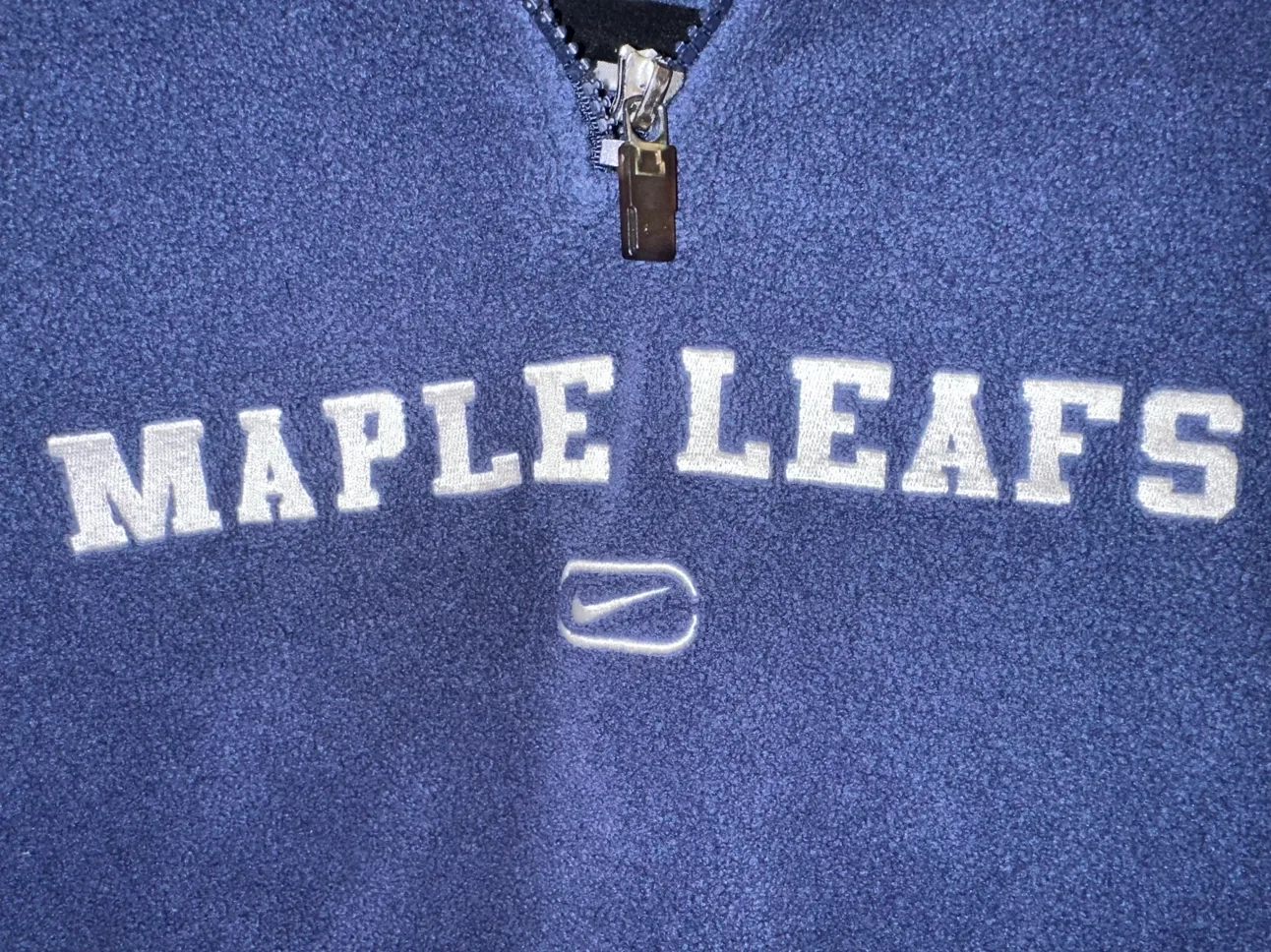 Nike Toronto Maple Leafs Fleece image indicator(2)