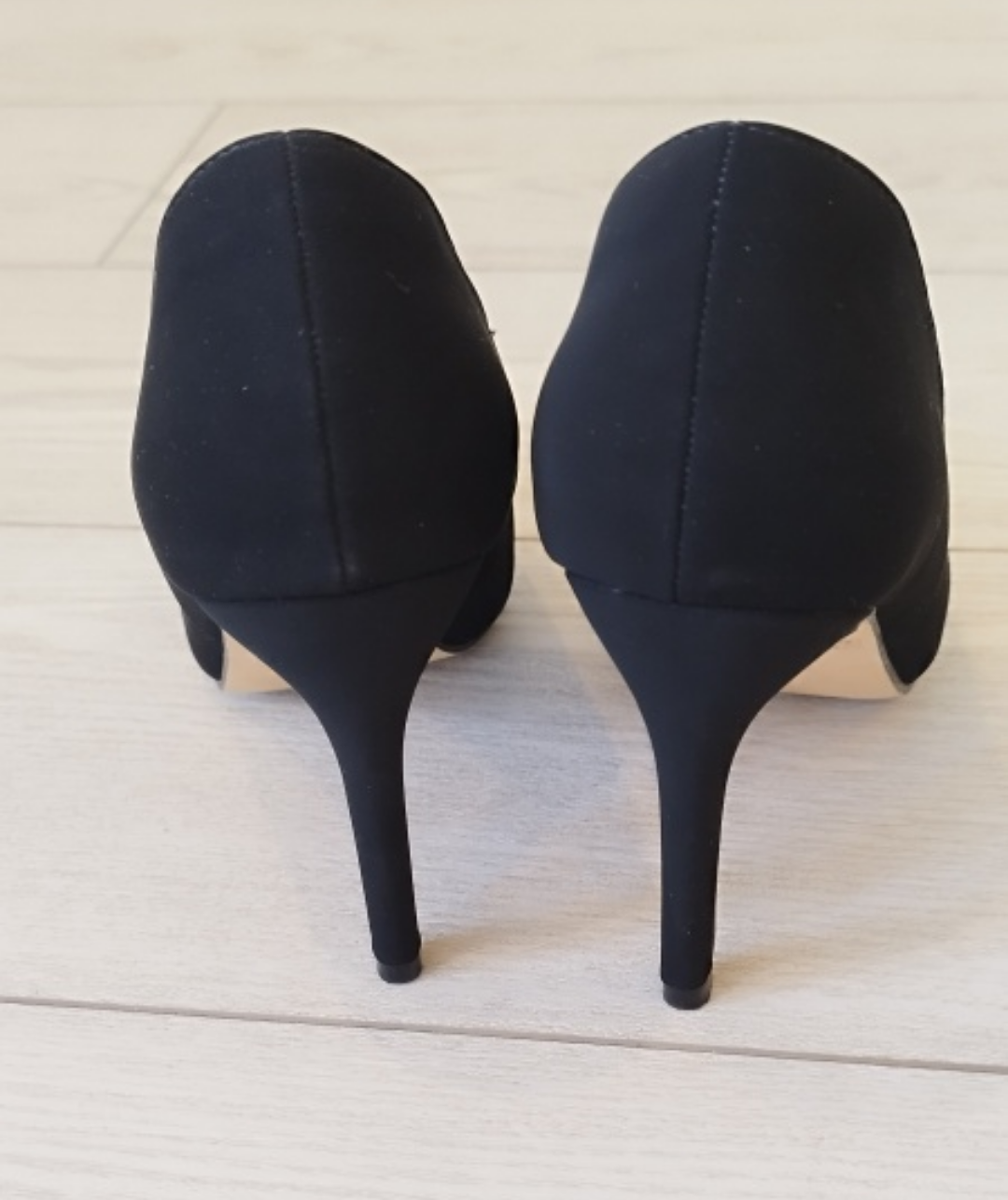 Dream Pairs Black Pointed Toe Heels - photo 4
