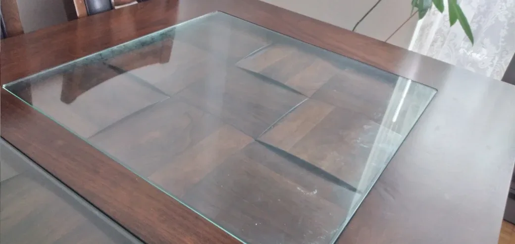 Wood Soild Dining Table image indicator(3)