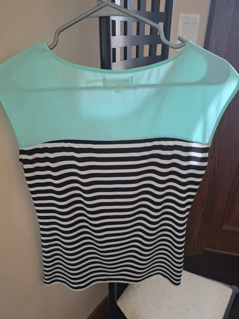 Calvin Klein Top Size XS image indicator(3)