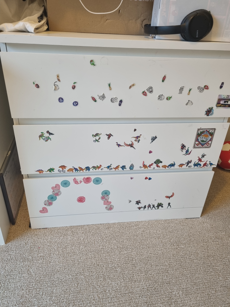 dresser - photo 2