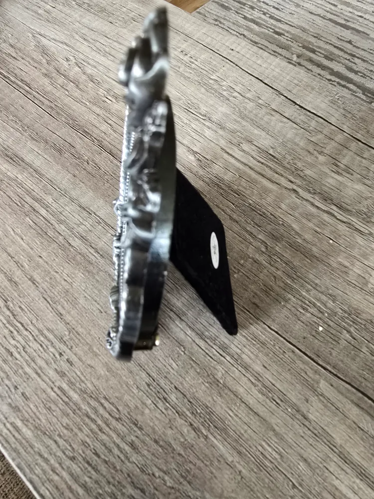 NEW in box, Victorian Style Metal Mini Picture Frame image indicator(3)