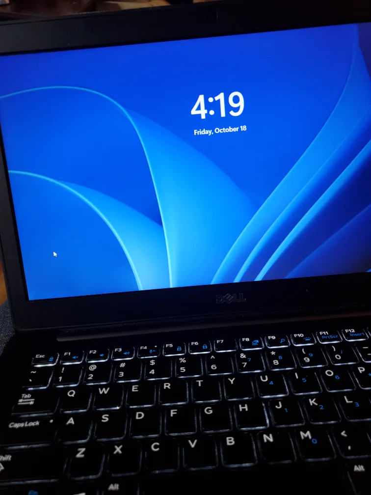 Dell Latitude 7280 Laptop thumbnail