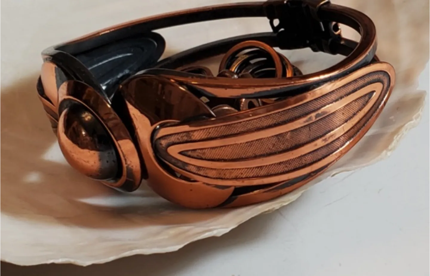 Vintage Copper Bracelet, Ring and Earrings Set image indicator(5)