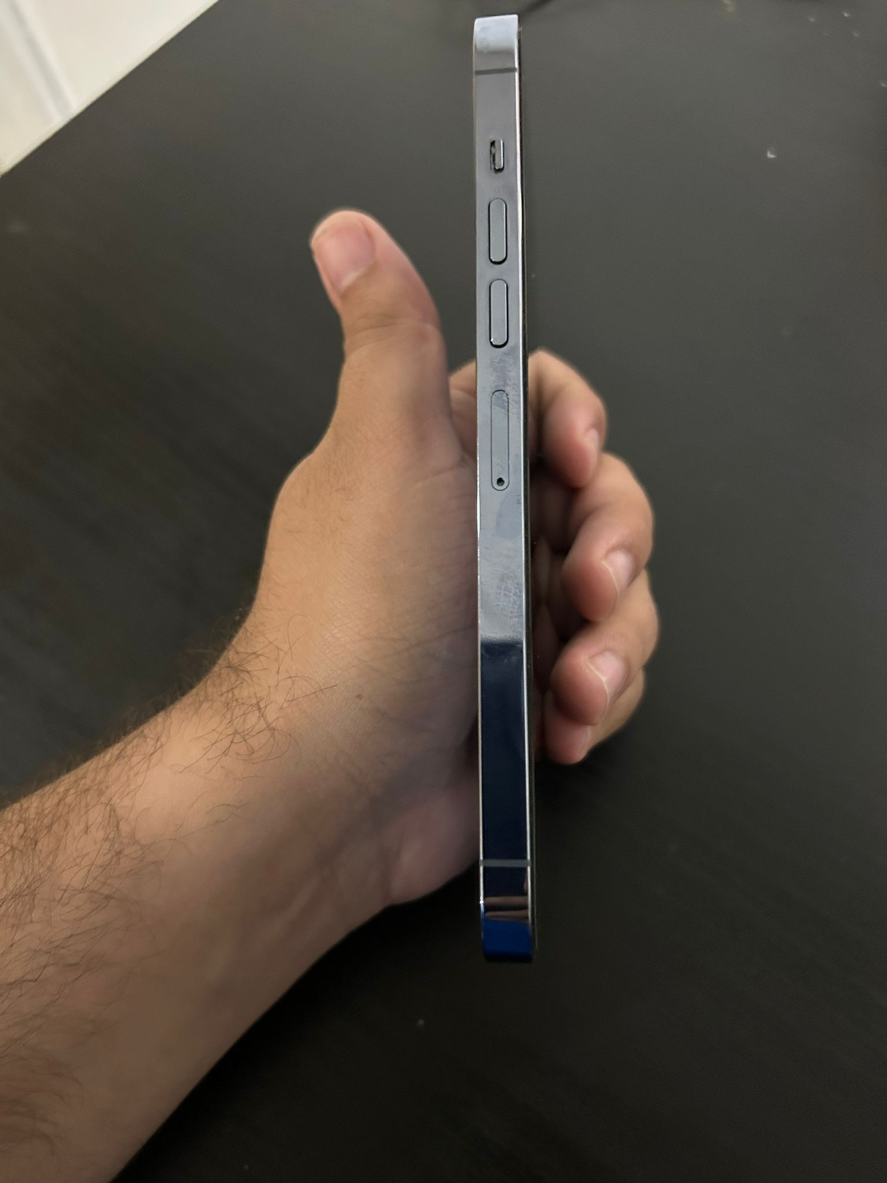 iPhone 13 Pro Max - photo 3