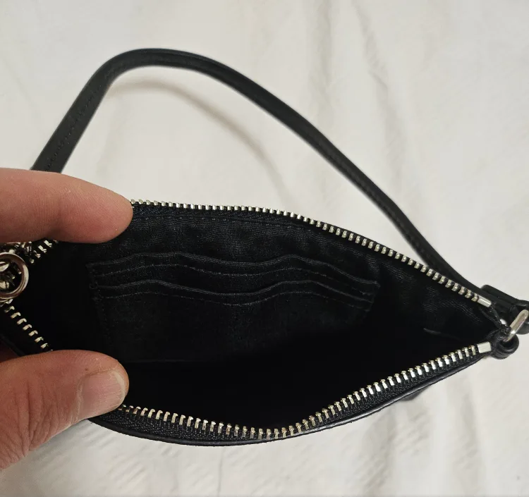 coach coin purse image indicator(3)