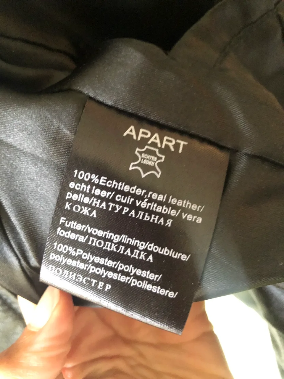 Ladies soft Leather Jacket image indicator(6)