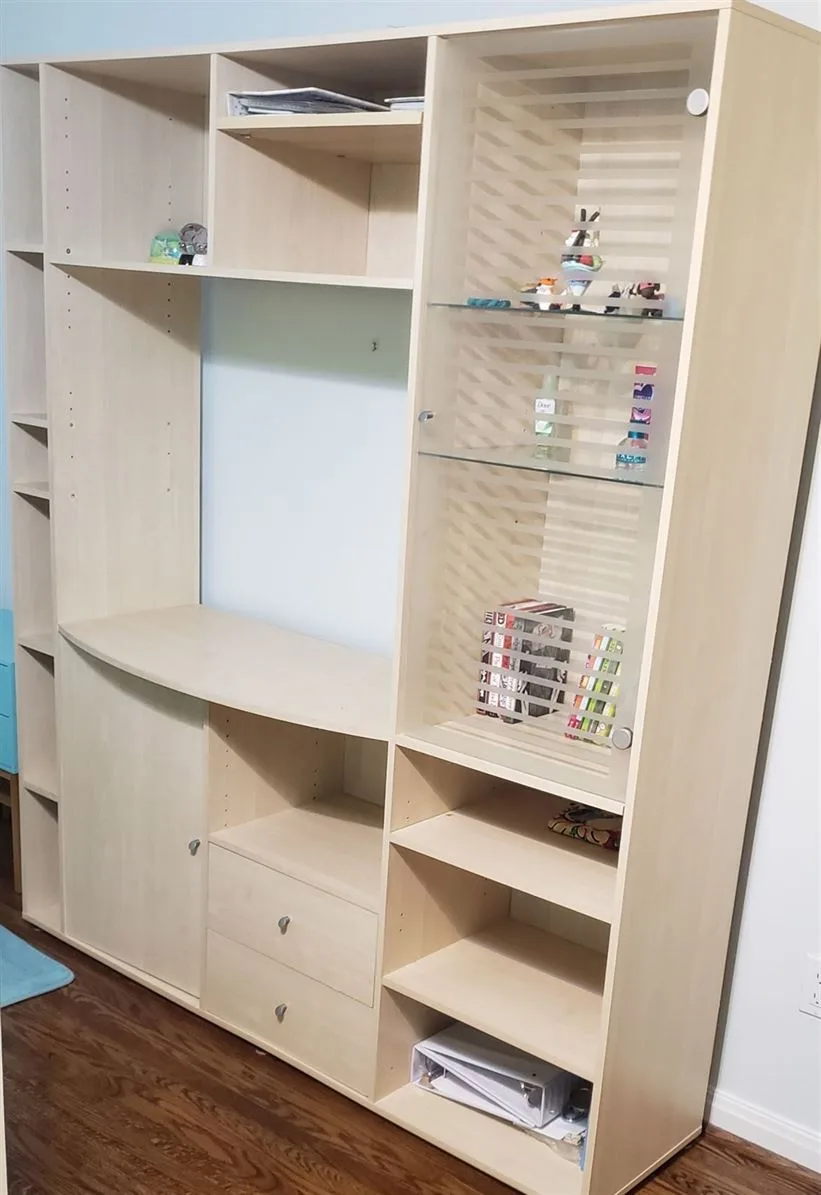 Wall Unit thumbnail