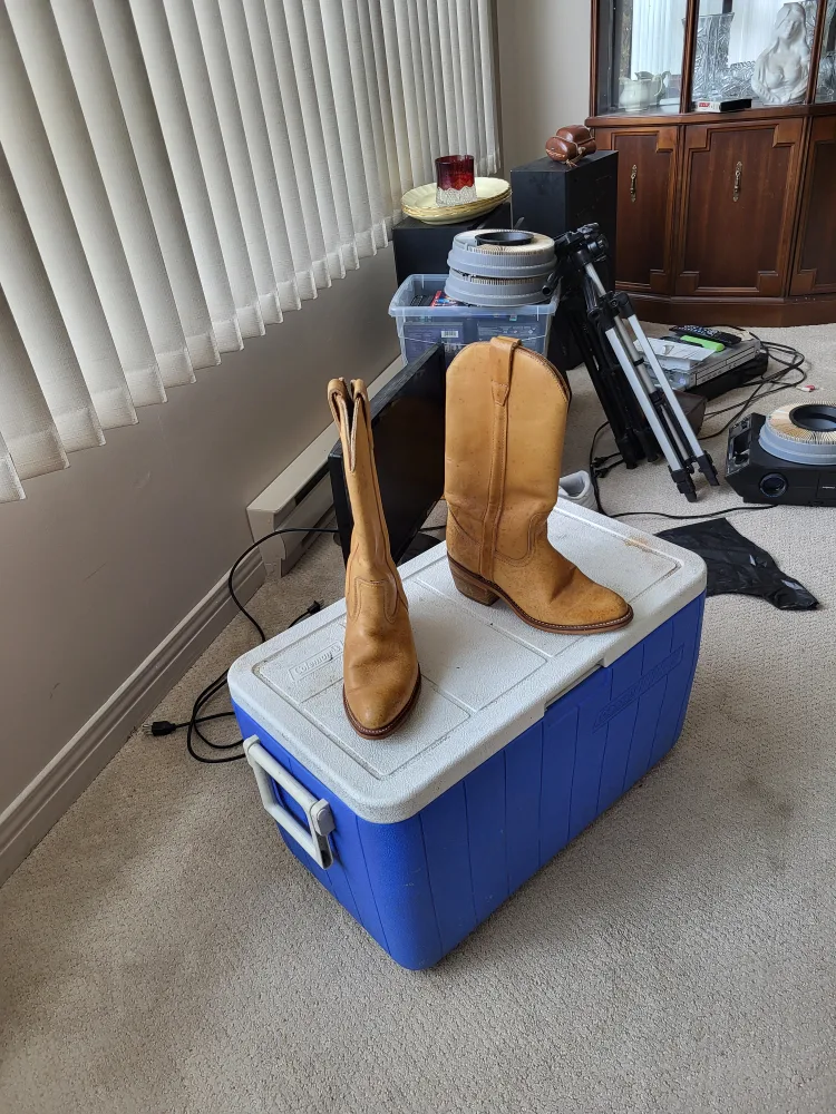 Vintage Cowboy Boots thumbnail