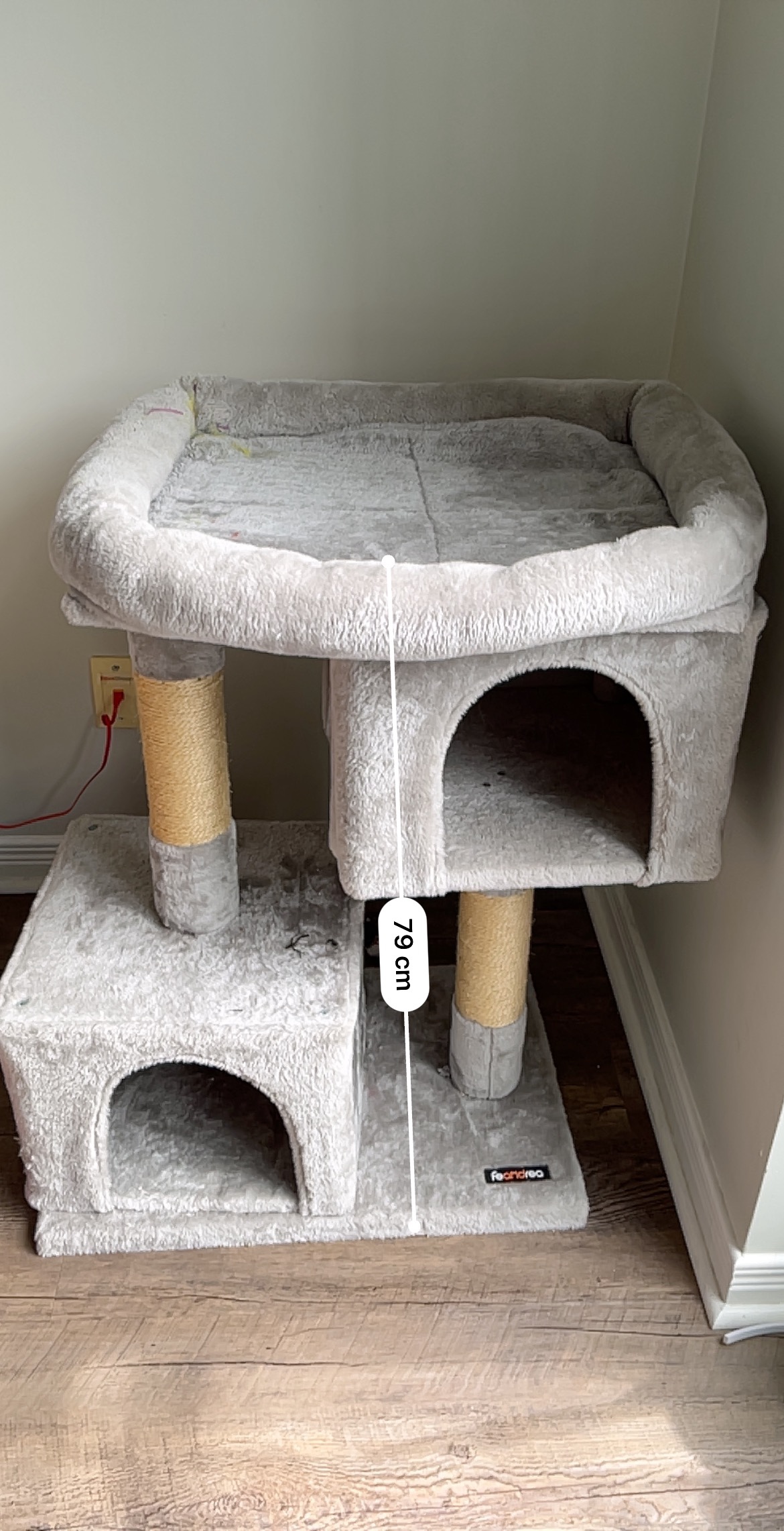 Cat condo treehouse - photo 3