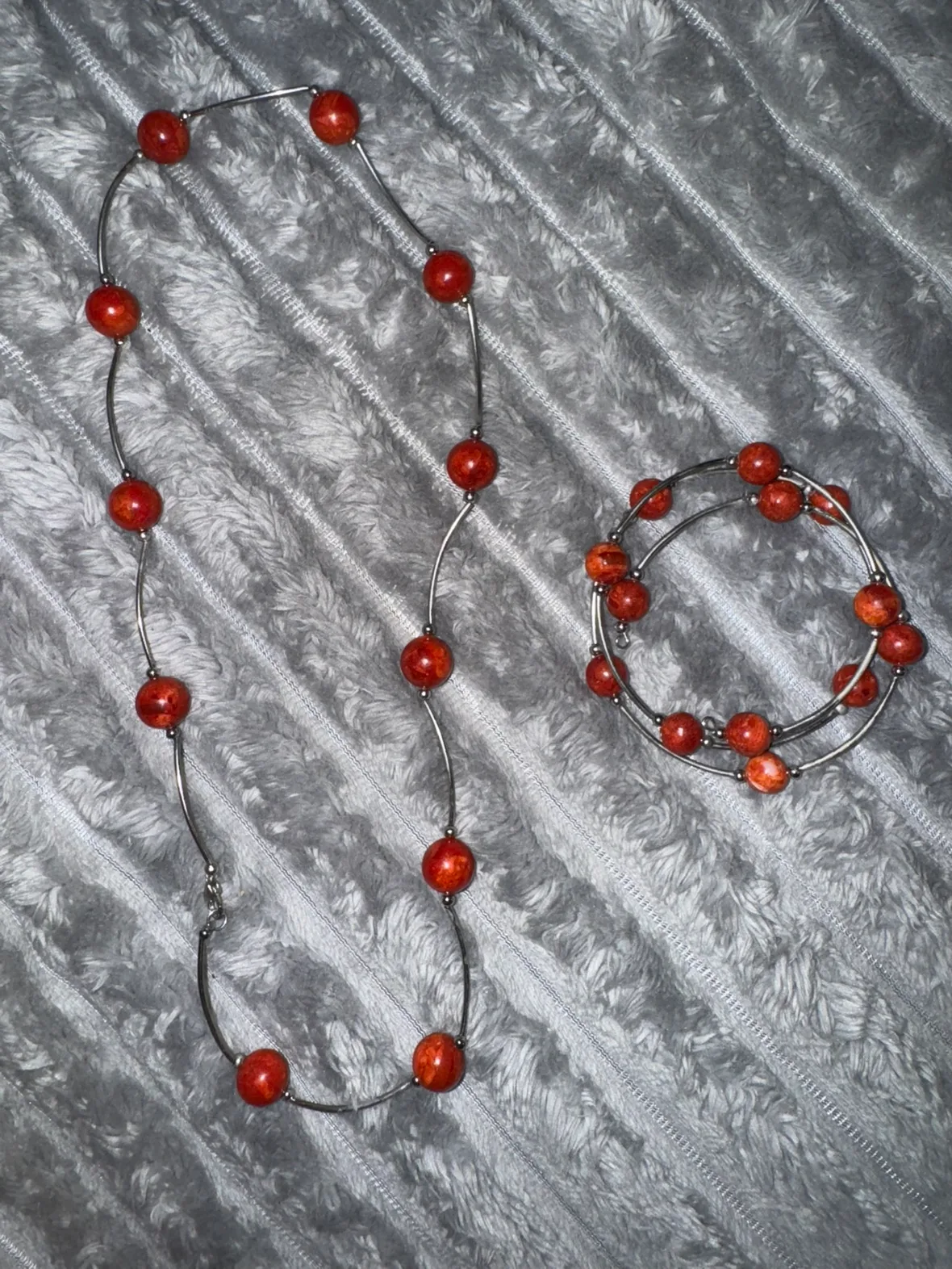 Bag of costume jewellery & accessories. image indicator(4)