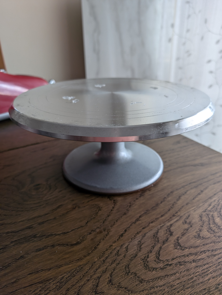 Cake Decorating Turntable