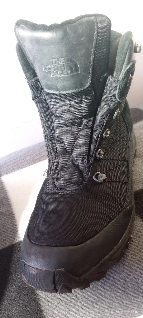 North face Winter Boots size 10 for Free thumbnail