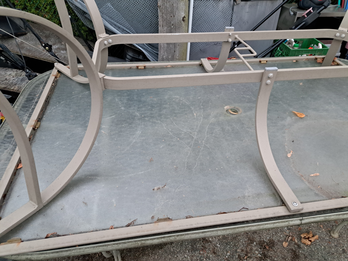 4 Outdoor Patio Tables - photo 3