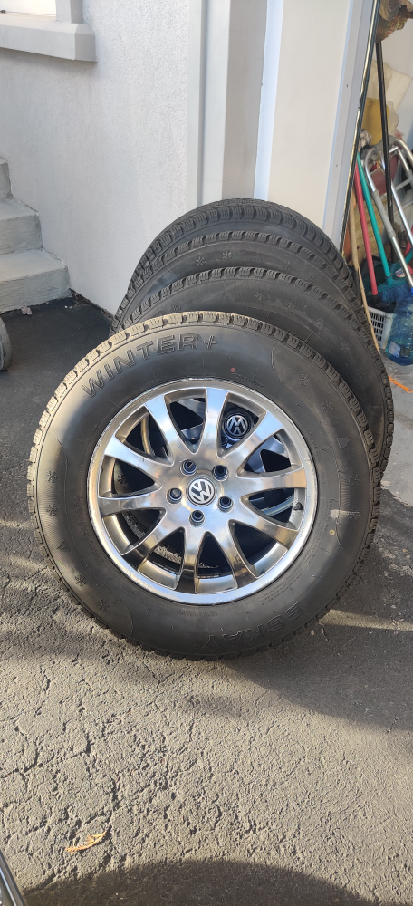Set of 4 Volkswagen Winter Tires & Rims