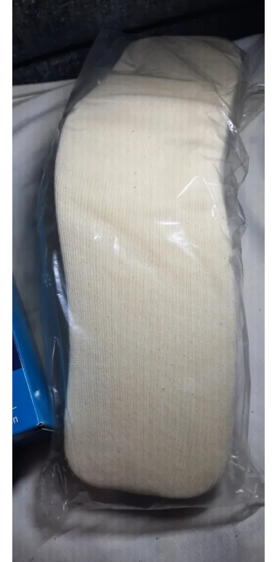 Brand New Life Brand Soft Cervical Collar - Medium image indicator(3)