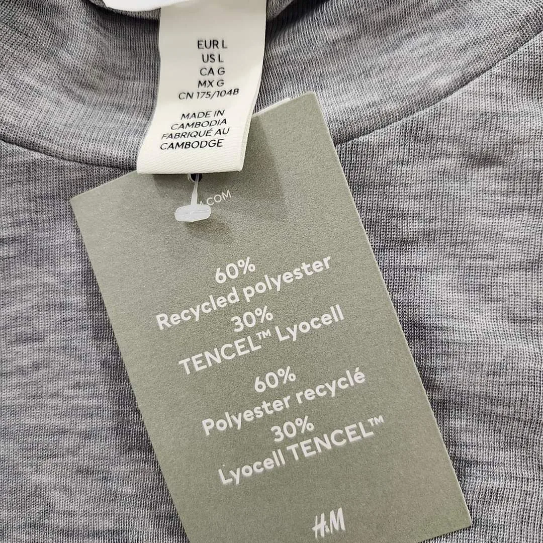 4 SWEATERS #L, Work for M & oversized S image indicator(8)