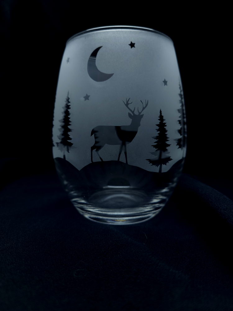 Etched Deer Stemless Wine Glass
