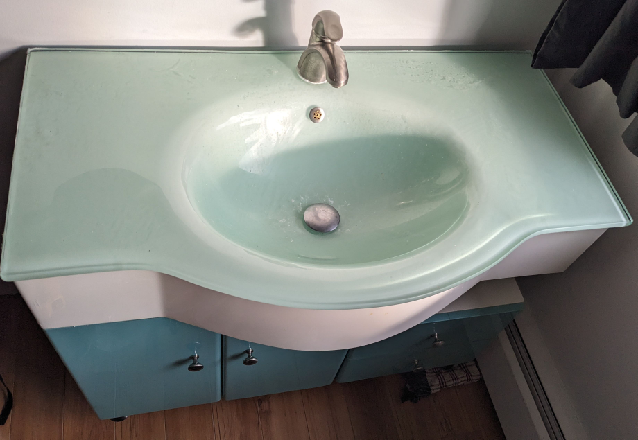 Bathroom cabinet + glass sink + faucet #ThriftyPicks - photo 5