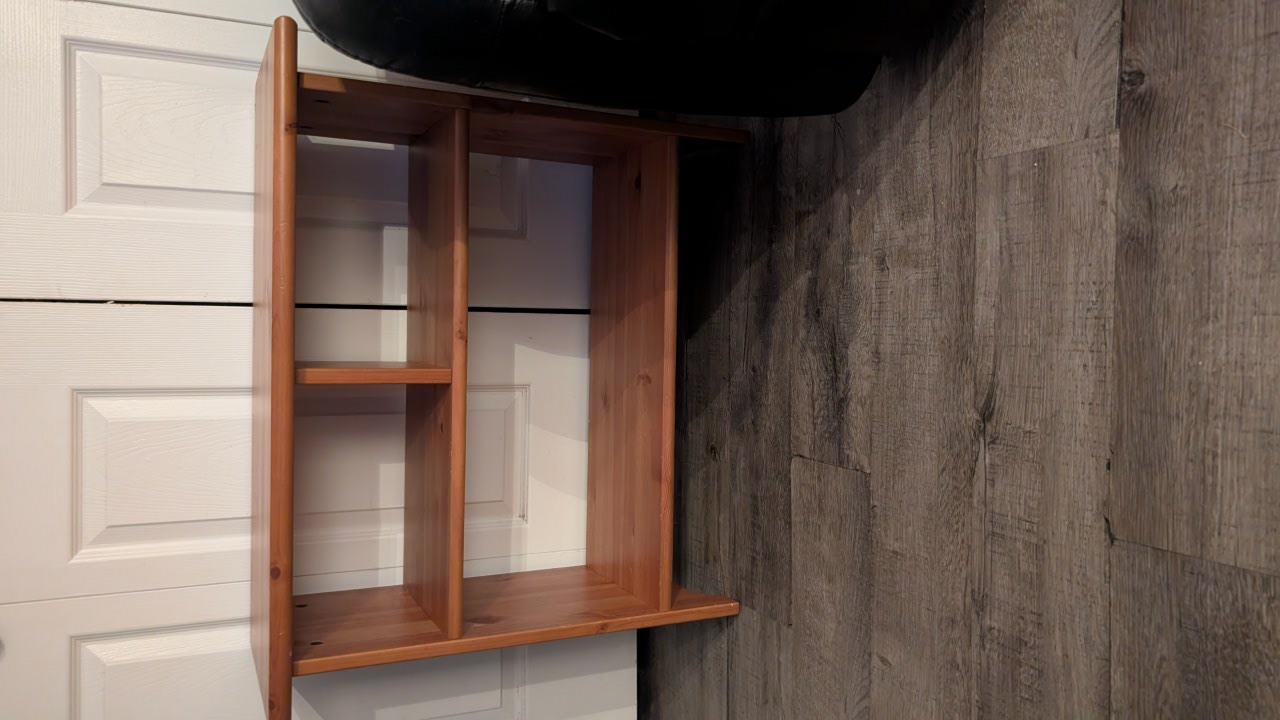 Small Wooden Shelf Unit - photo 2