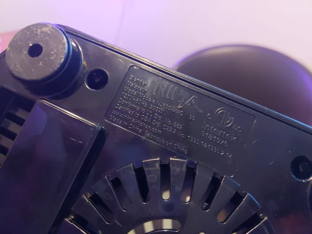 Ninja Professional Blender Base and Blade image indicator(2)