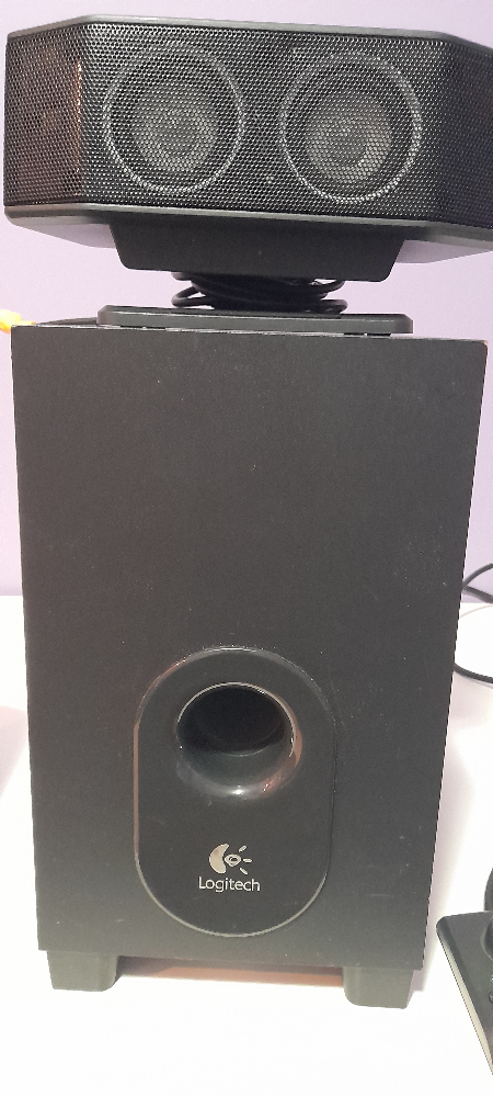 Logitech 5.1 Surround Sound Speakers - photo 3