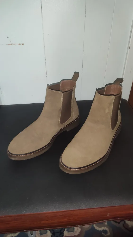 Suede Chelsea Boots image indicator(2)