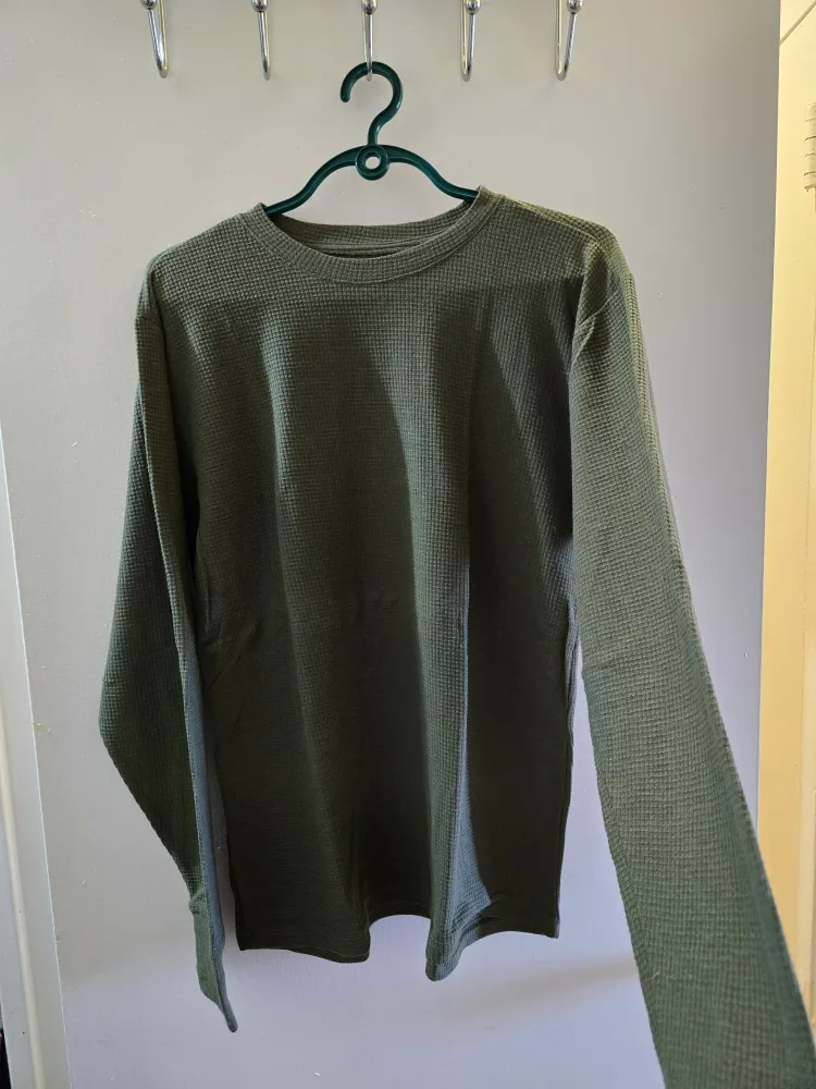 ZAWFAW Long Sleeve T-Shirt thumbnail