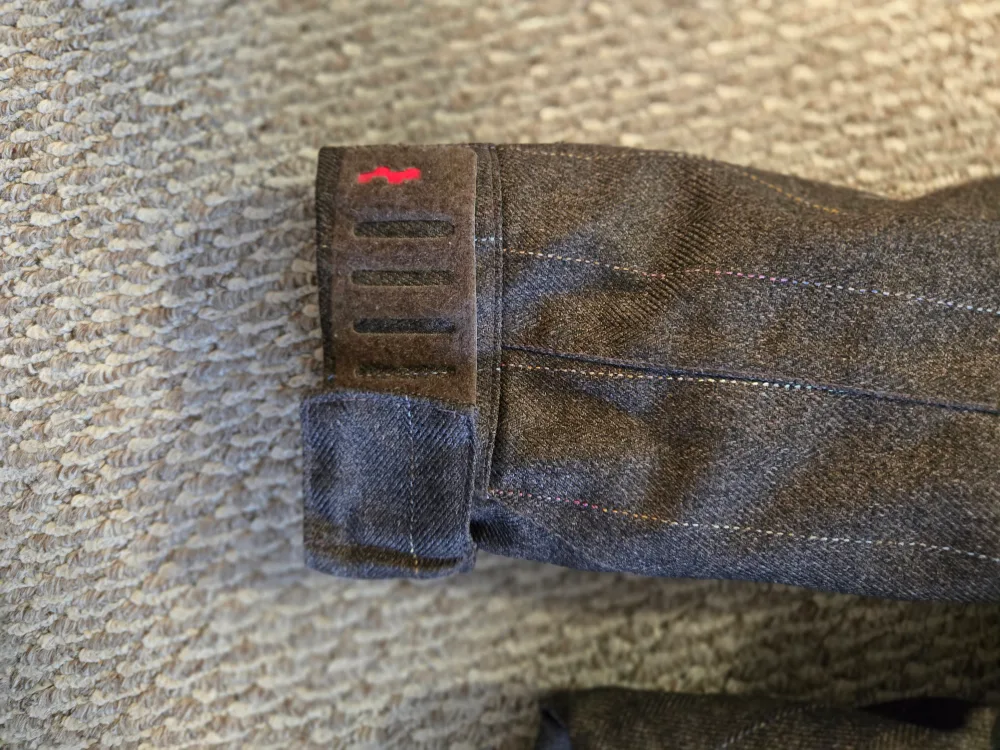 Women's Four Square Snowboard Jacket image indicator(6)