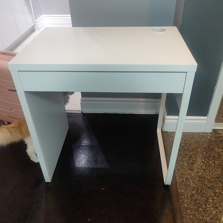 White Desk with Drawer
