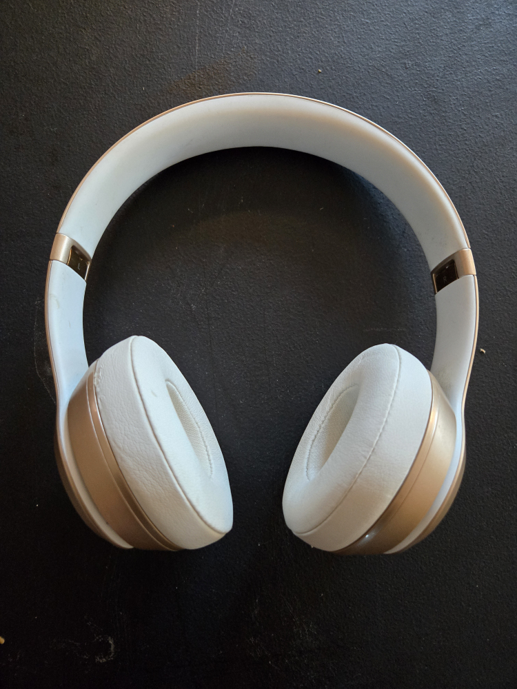 Beats by Dre Solo3 Wireless Headphones - photo 2