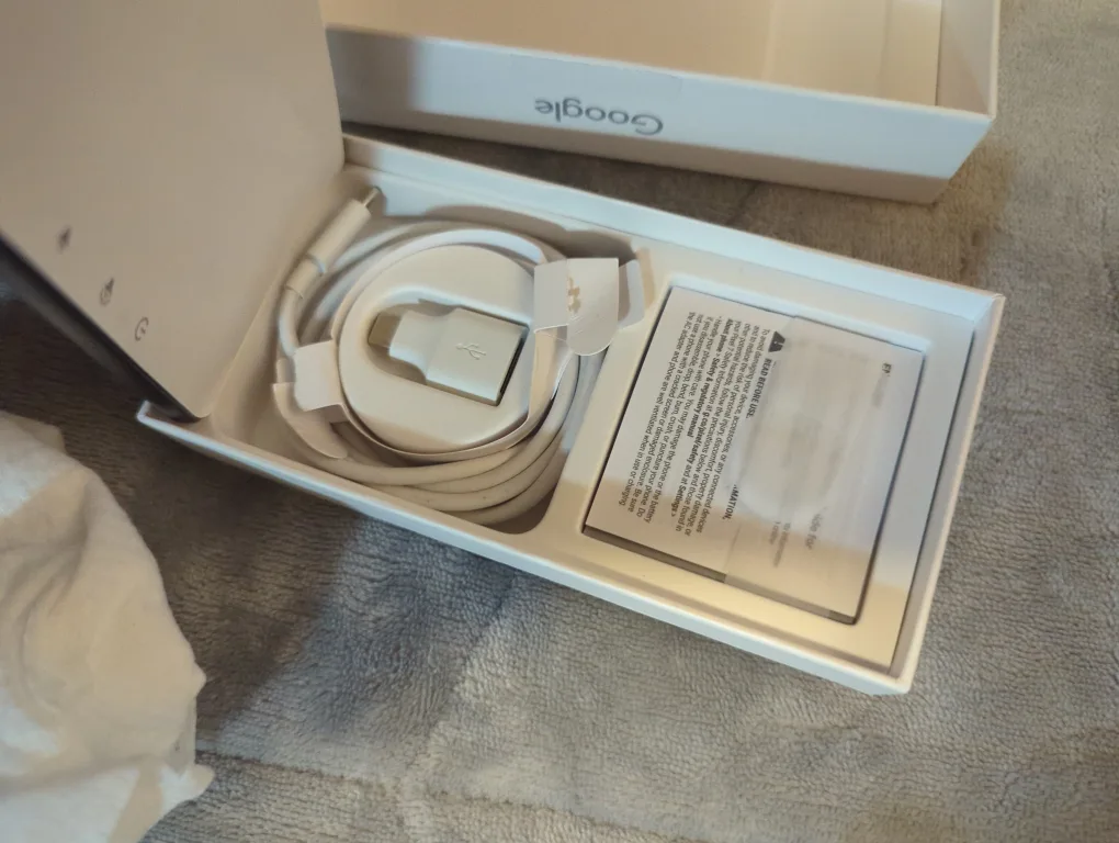 �🧡 Google Pixel 7 - Black - New in Box image indicator(3)