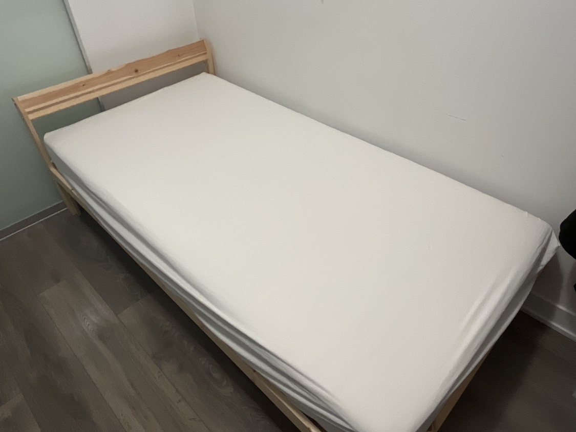 💖Moving Sale💖 [IKEA] Mattress Twin / sheet set included - photo 3
