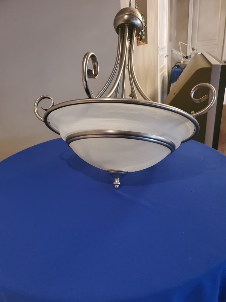 Chandelier light fixture - photo 2