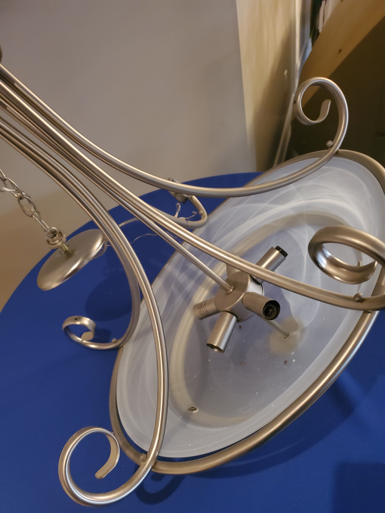 Chandelier light fixture - photo 3