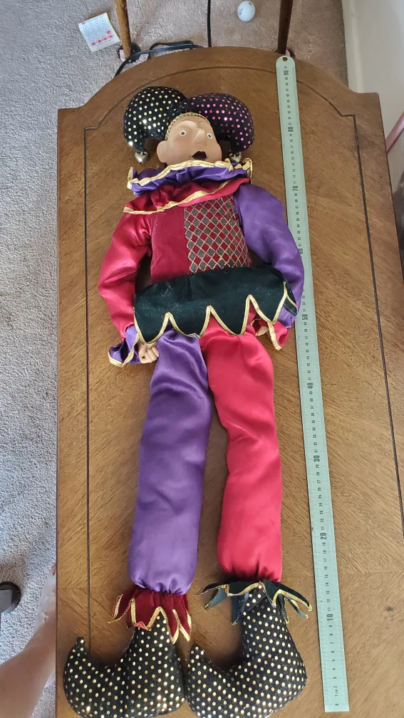 Jester Doll image indicator(3)
