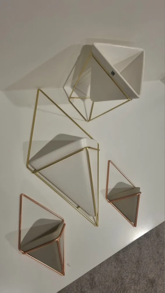 6 pieces Geometric Planters Umbra & candle holders image indicator(6)