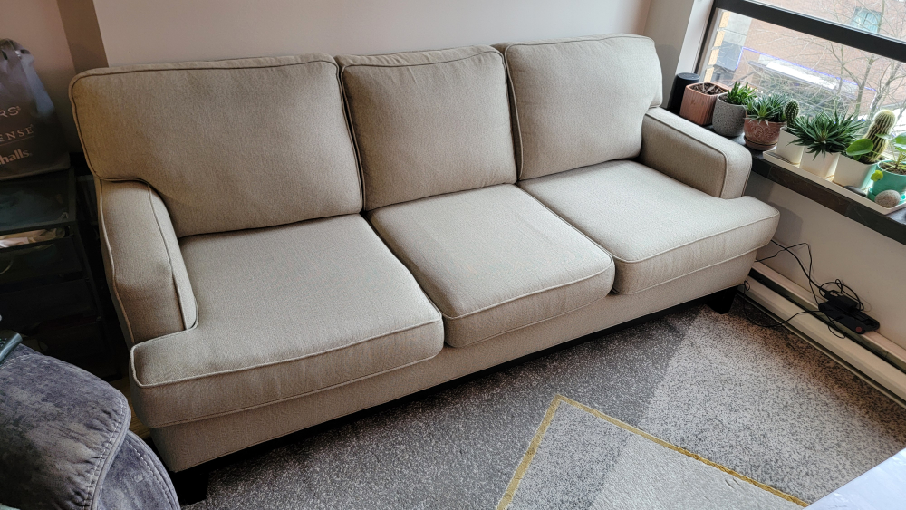 3 seater grey couch - photo 5