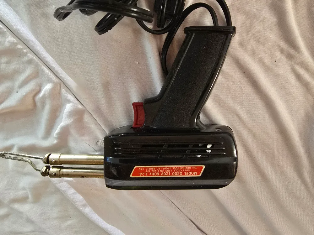 Weller Soldering Iron thumbnail