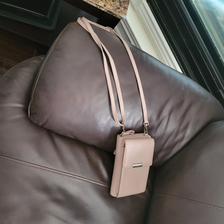 Pink Leather Crossbody Phone Wallet - photo 3