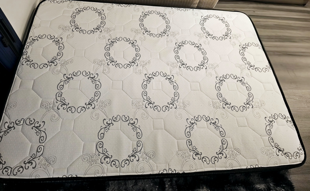 7 inch High Density form Mattress - Move out sale