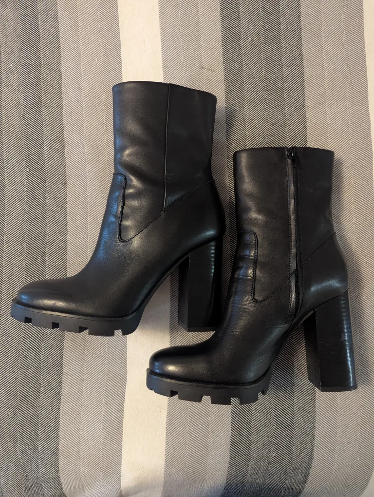 Black Leather Ankle Boots thumbnail