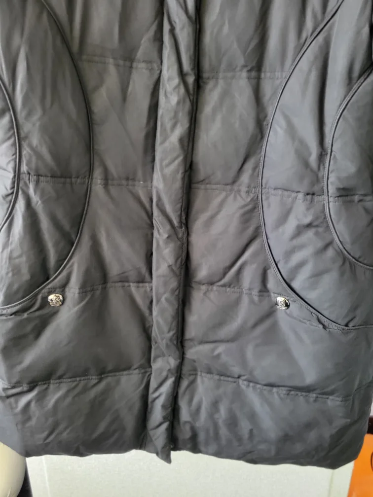 Cleo mm Black Puffer Jacket image indicator(5)