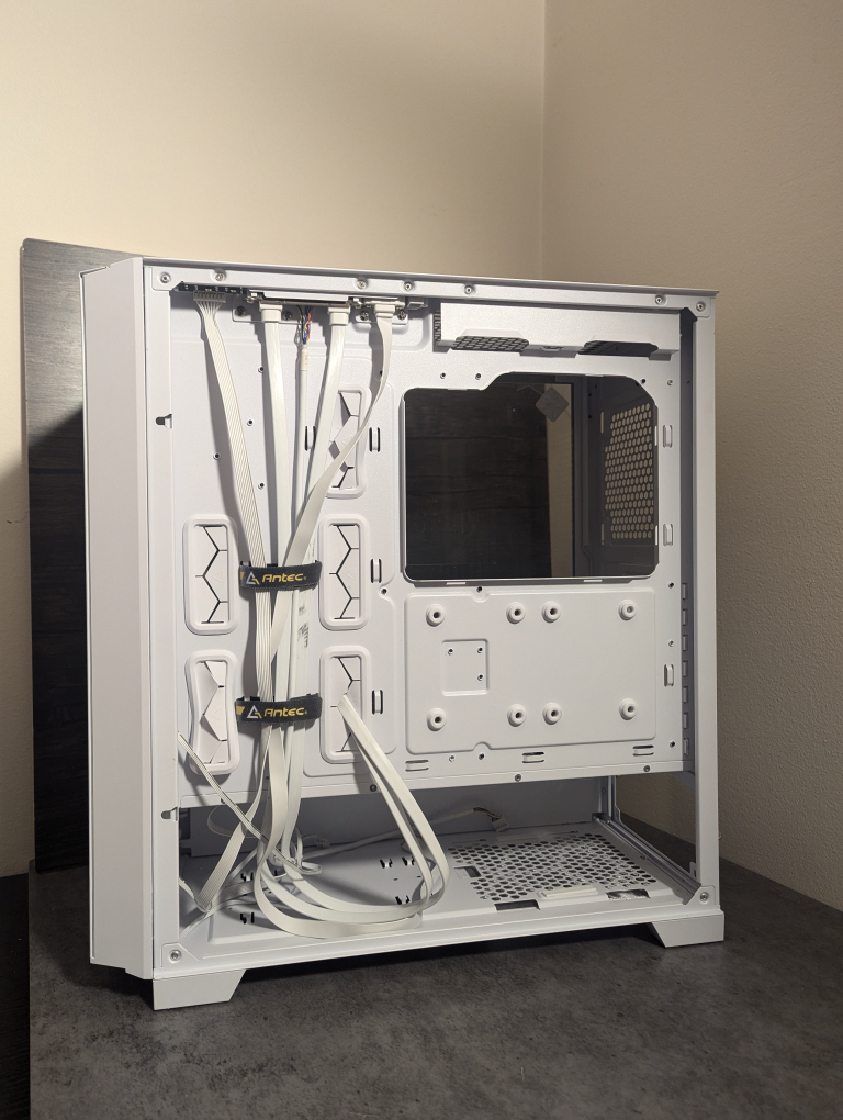 A-Frame PC Case White - photo 3