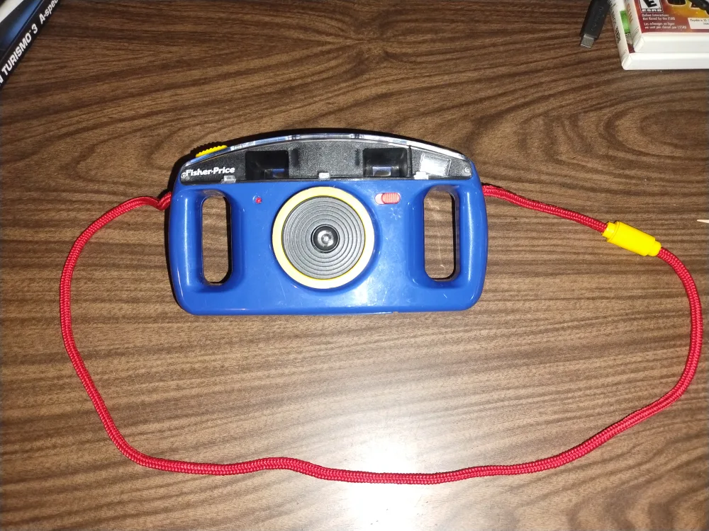 Fisher-Price Blue Toy Camera circa 1993 image indicator(2)