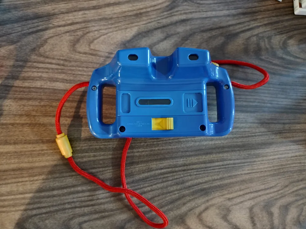 Fisher-Price Blue Toy Camera circa 1993 image indicator(4)