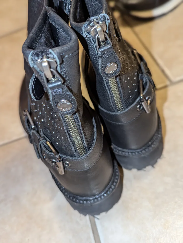 geox boots image indicator(3)