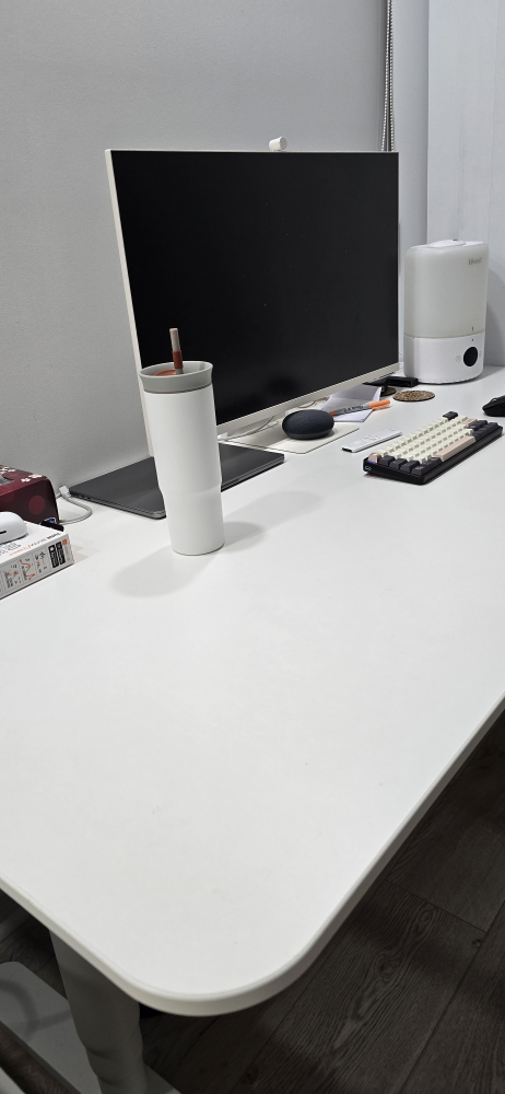 Ikea Bekant Standing Desk (White) - photo 2