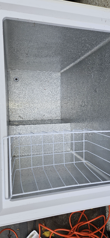 Koolatron Chest Freezer - photo 2